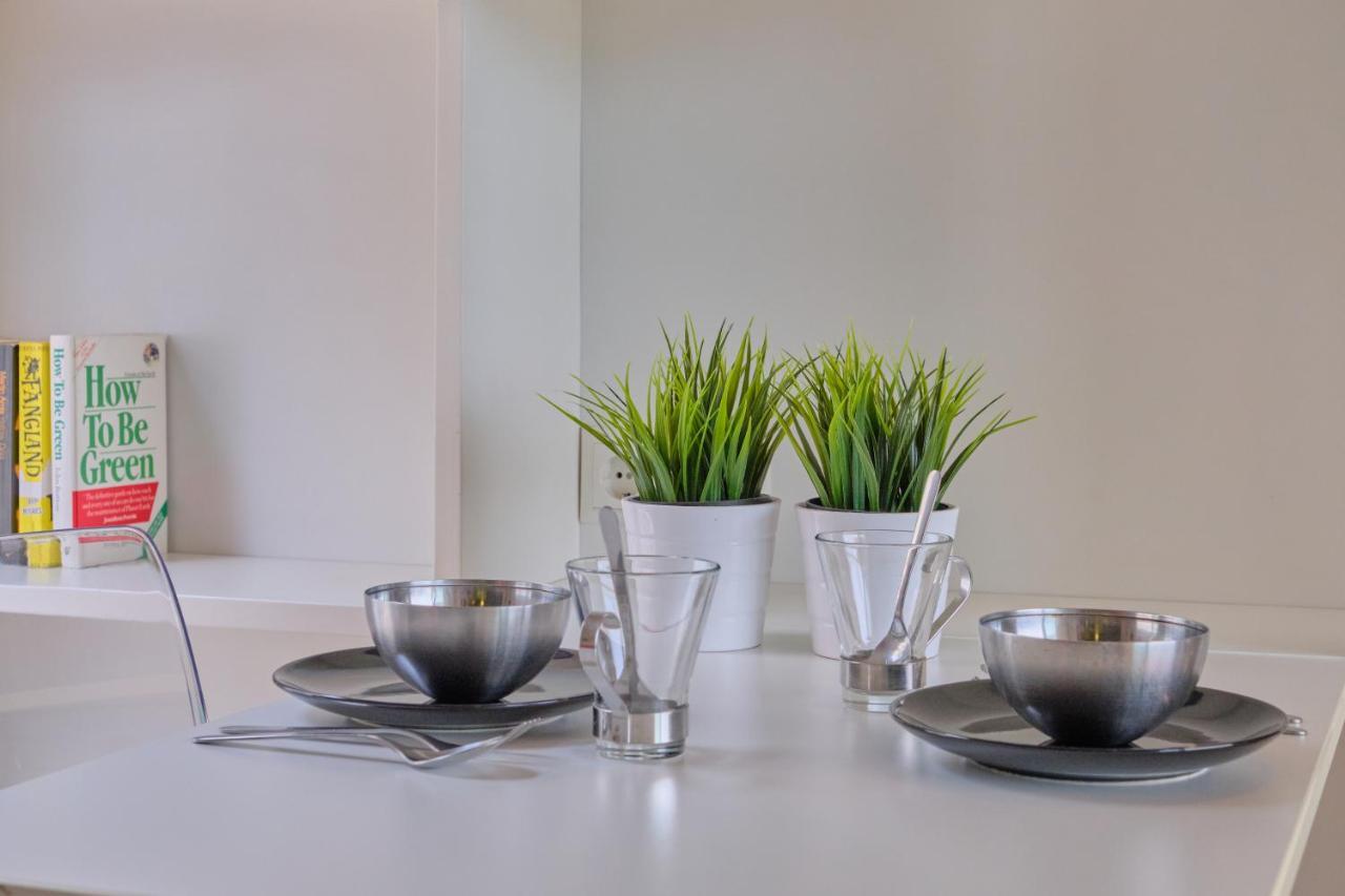 Homz Ah03 Penthouse Studio Hilton Area Aten Exteriör bild