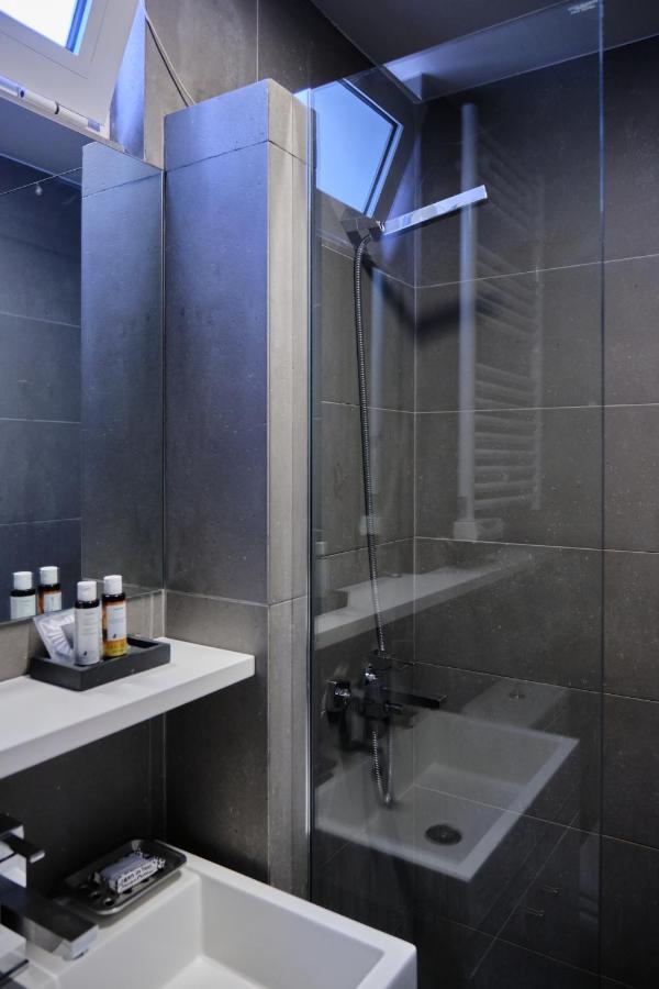 Homz Ah03 Penthouse Studio Hilton Area Aten Exteriör bild